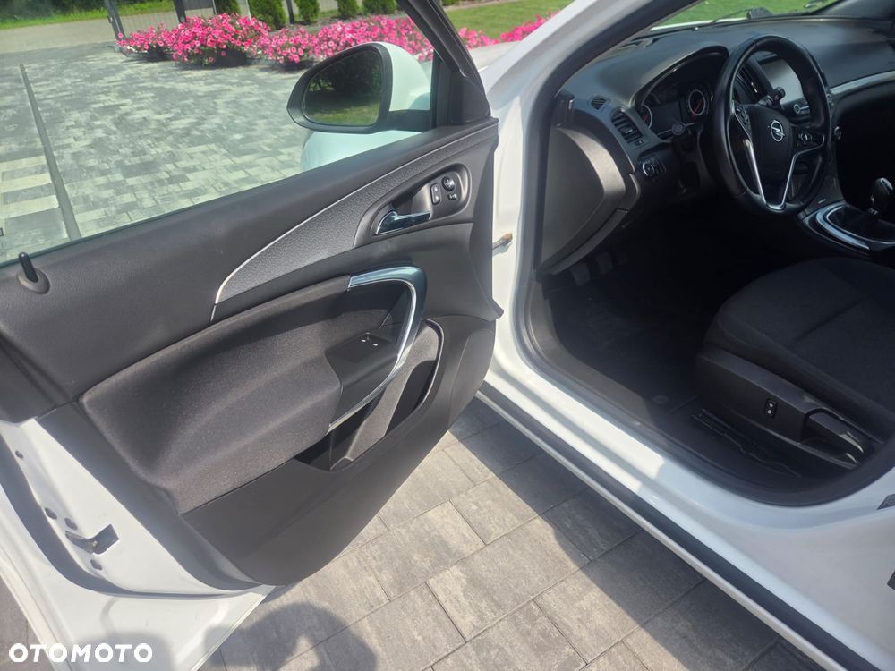Opel Insignia - 26
