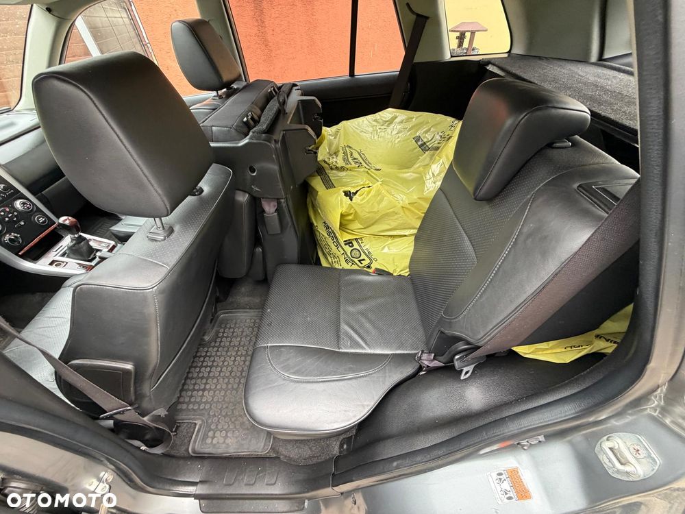 Suzuki Grand Vitara 2.0 De luxe - 13