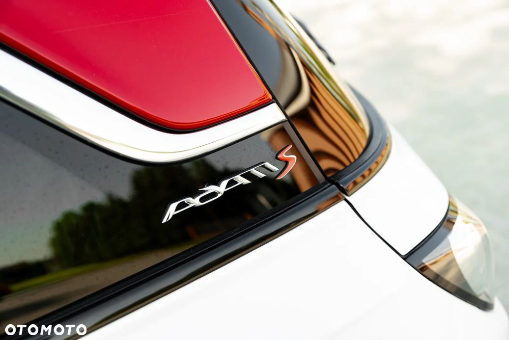 Opel Adam 1.4 Turbo S - 37