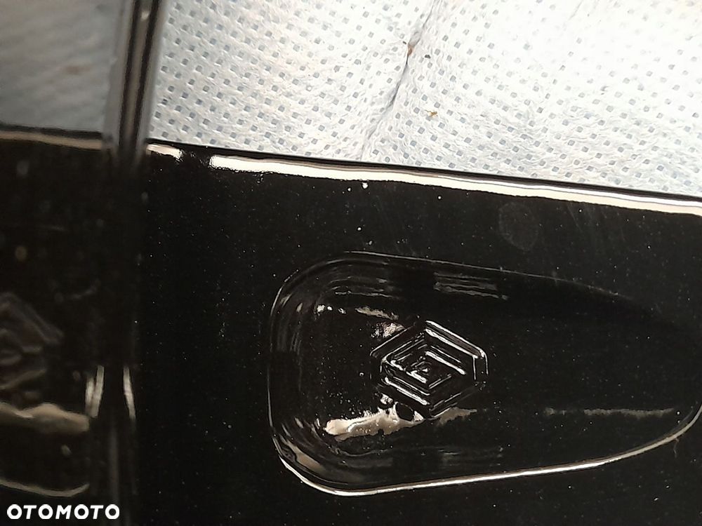 Felgi aluminiowe Renault 6.5 x 16 5x114.3 ET 40 - 9