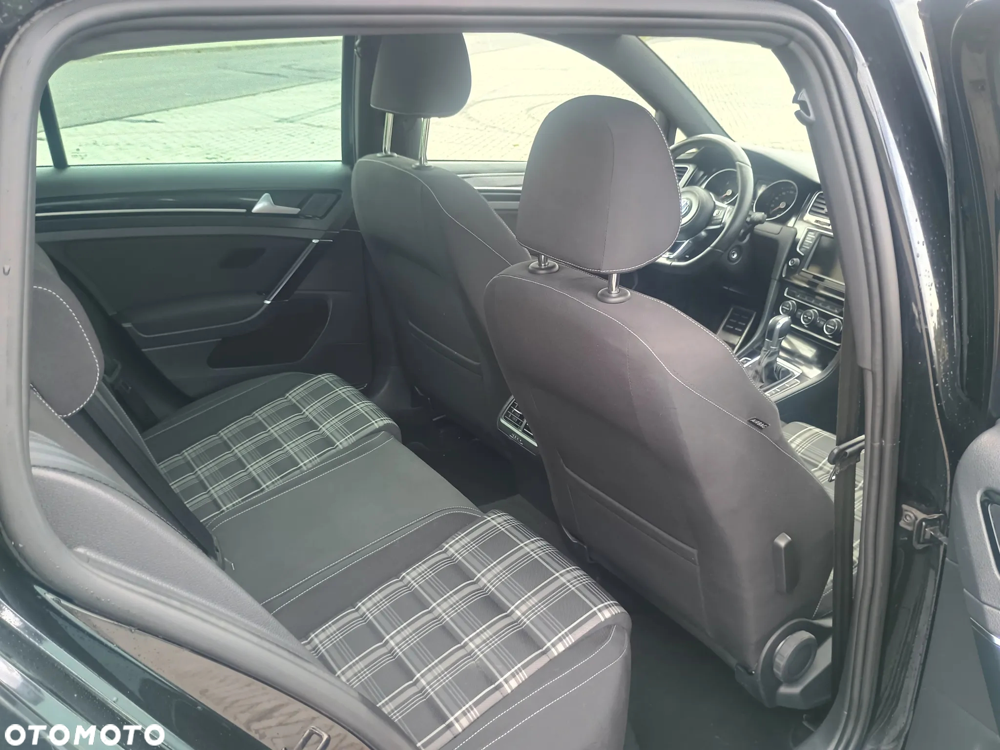 Volkswagen Golf Variant GTD 2.0 TDI SCR DSG - 25