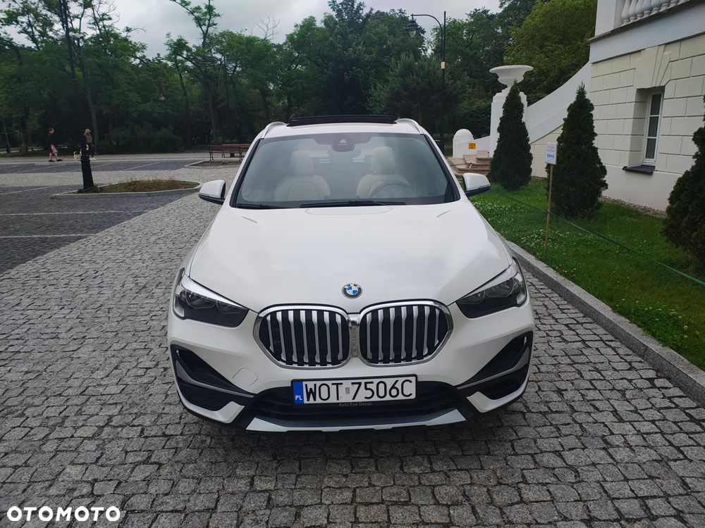 BMW X1 xDrive25i xLine - 8