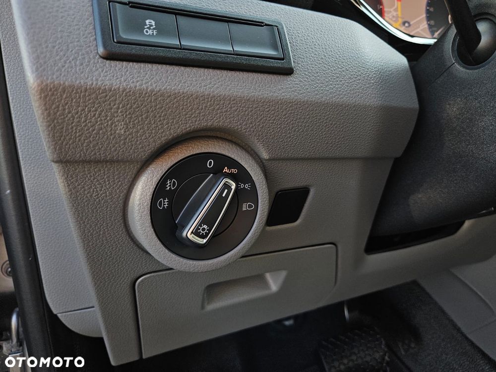 Volkswagen Transporter T6.1 Furgon - 17