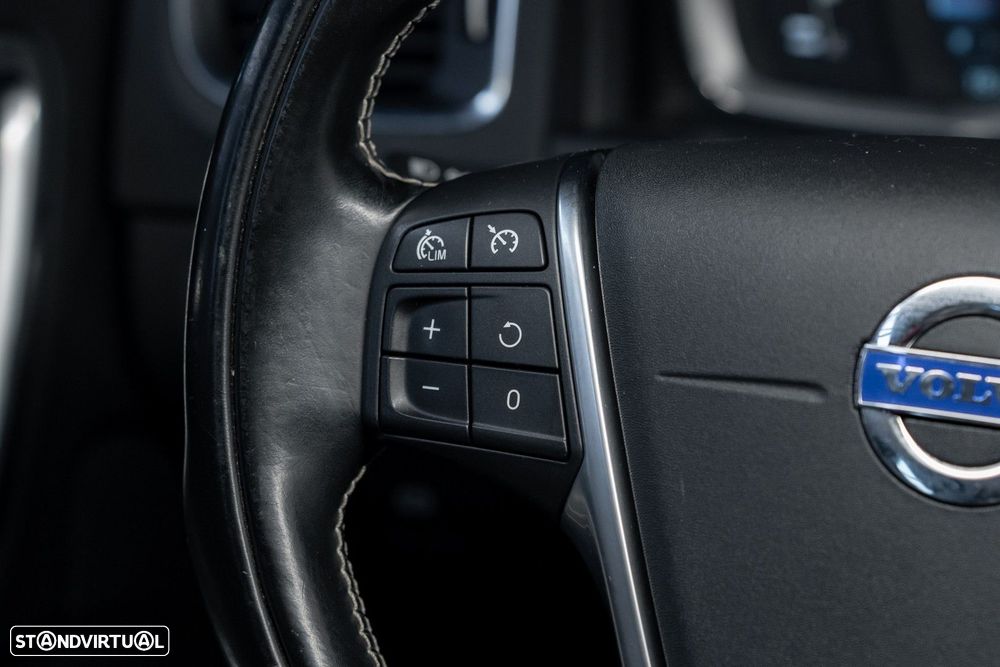 Volvo V60 - 16