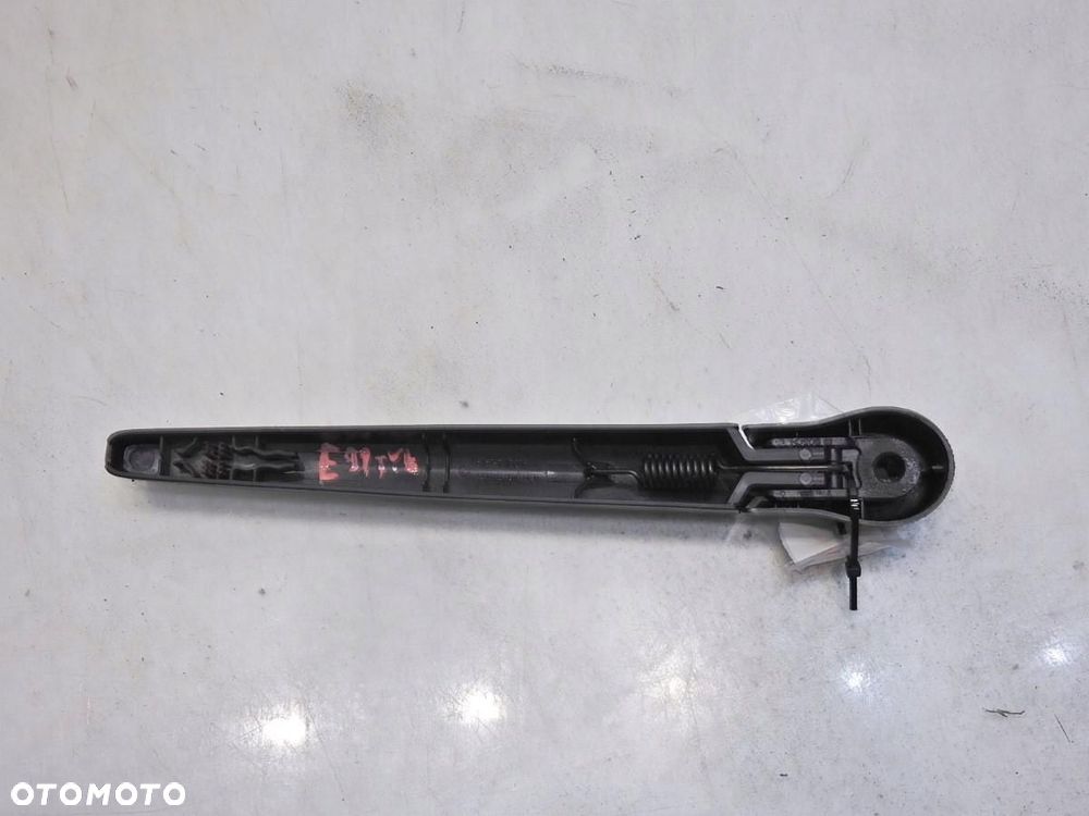 RAMIE WYCIERACZKI KLAPY BMW 3 E91 7118206 - 3