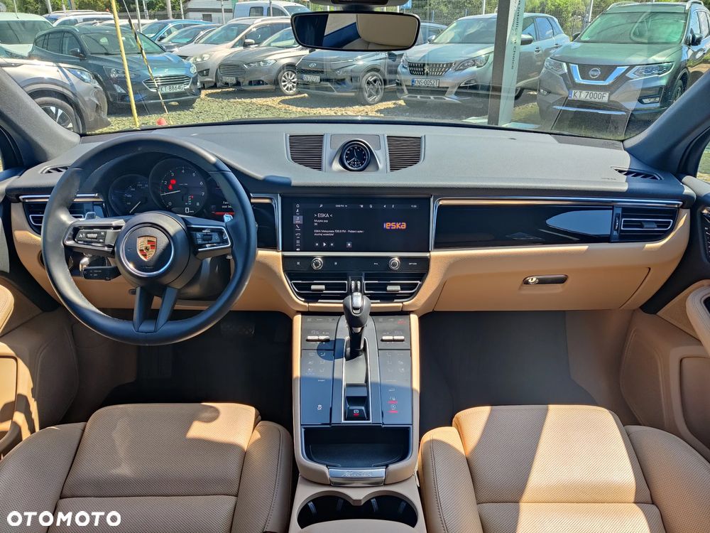 Porsche Macan Standard - 7