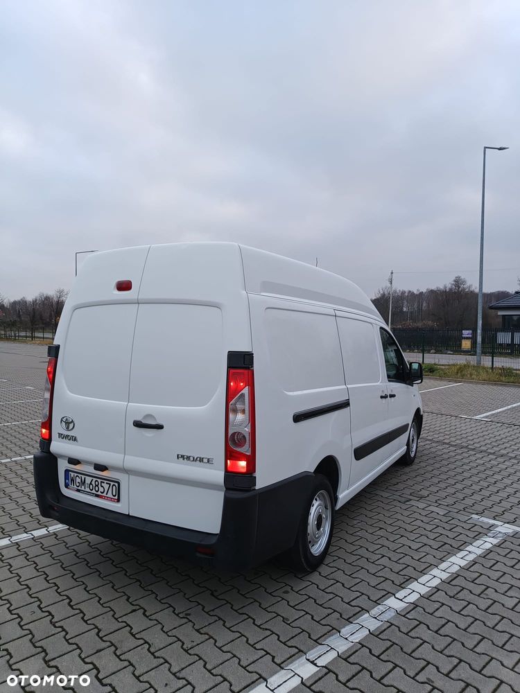 Toyota ProAce - 11