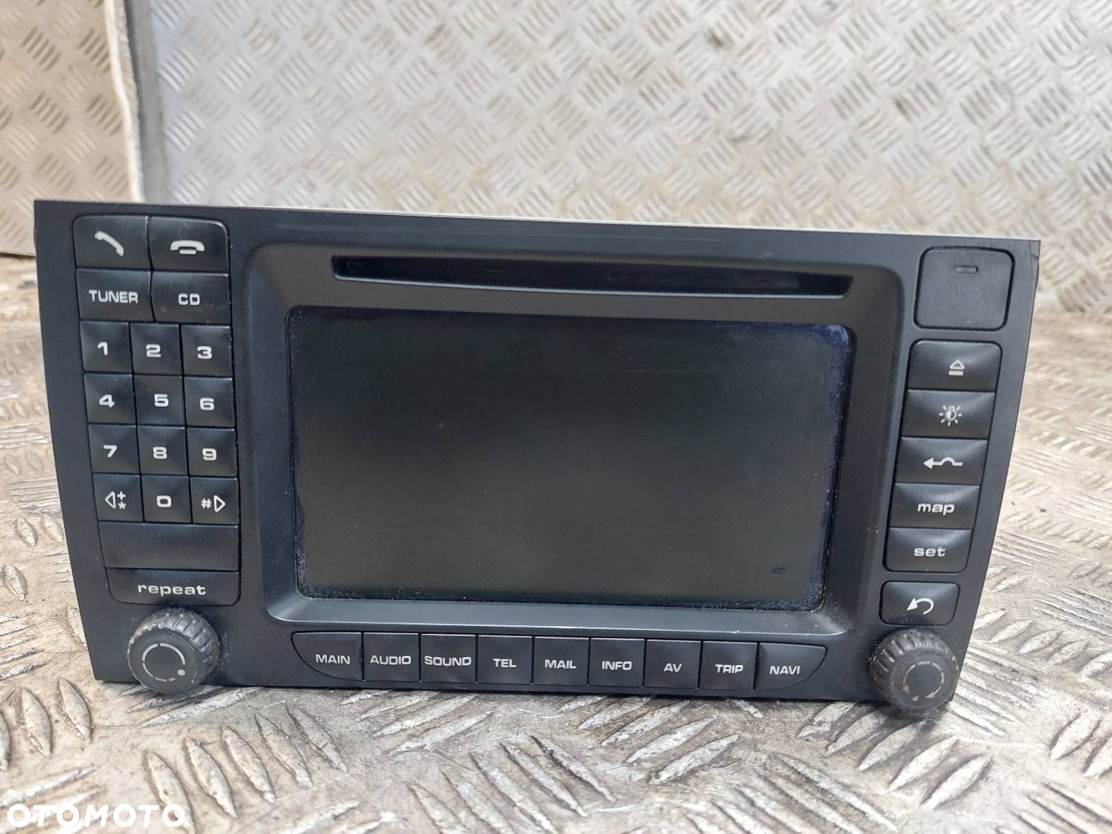 RADIO ODTWARZACZ  PORSCHE CAYENNE  I 7L5035192A USZKODZONE NA CZĘŚCI - 1
