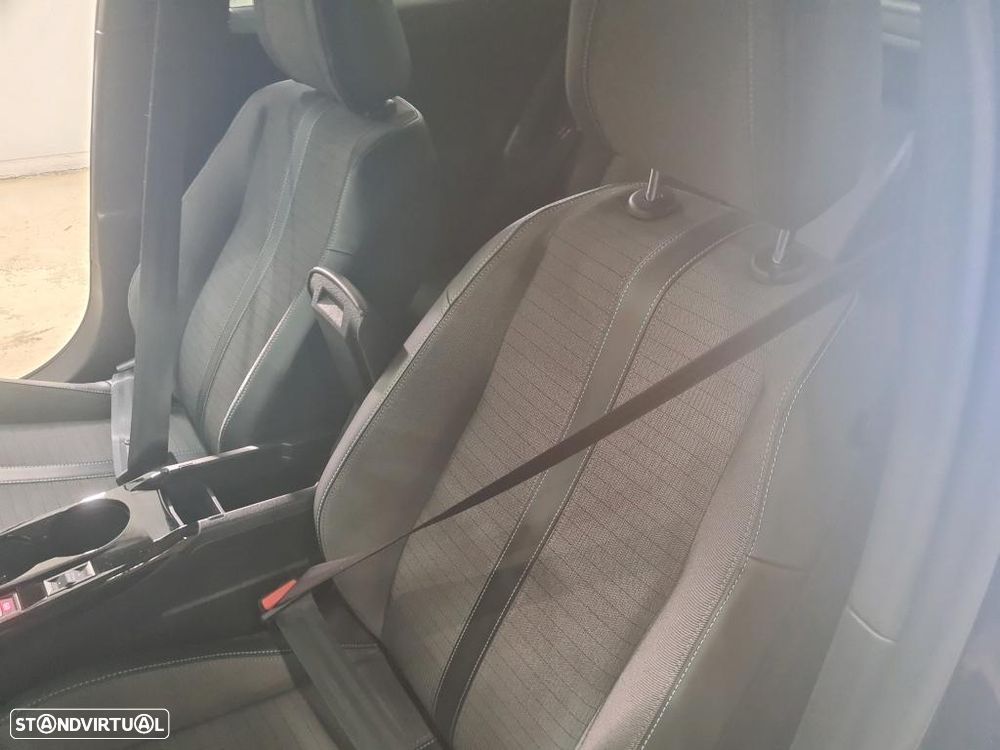 Peugeot 2008 1.5 BlueHDi Allure Pack - 6