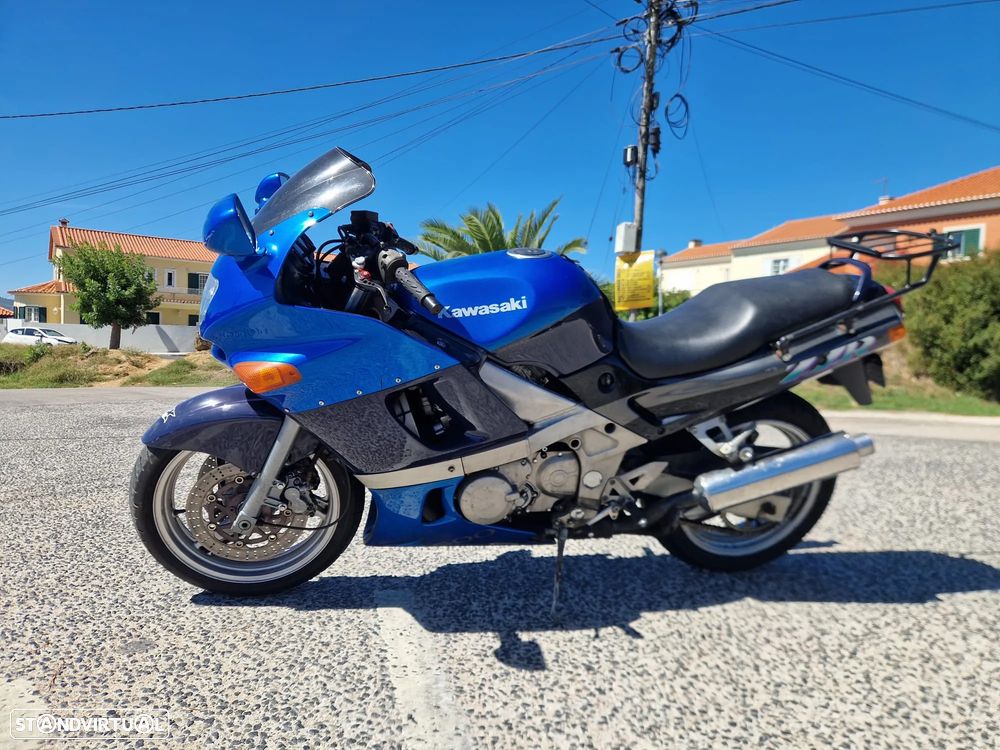 Kawasaki ZZR 600 Possível Financiamento - 2