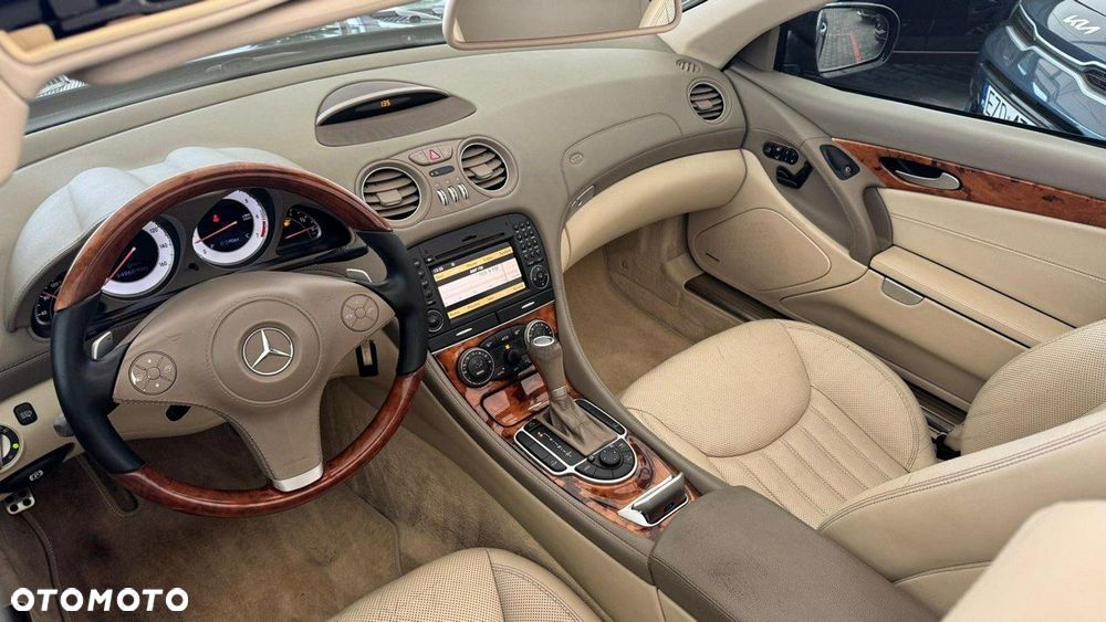 Mercedes-Benz SL - 34