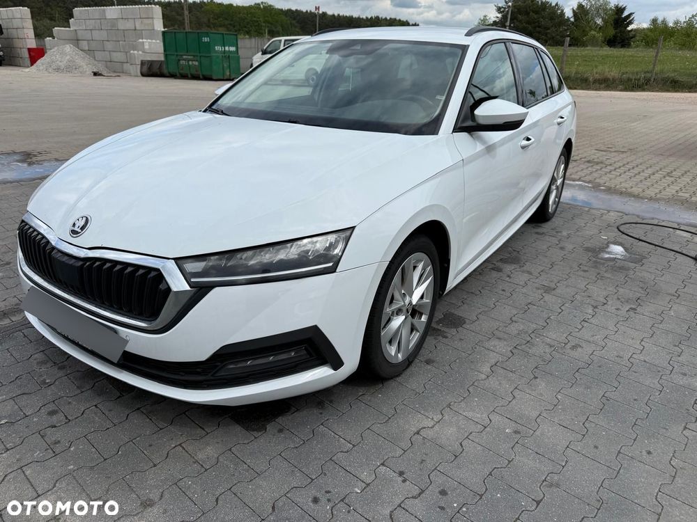 Skoda Octavia 2.0 TDI Drive DSG - 1