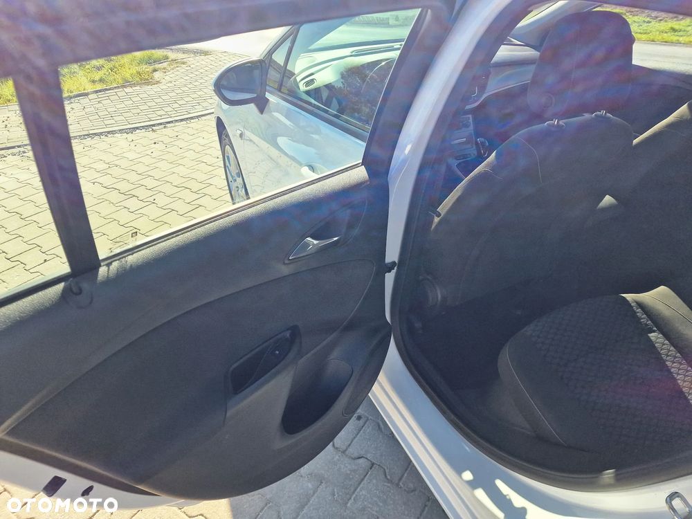 Opel Astra 1.6 CDTI DPF ecoFLEX TourerStart/Stop Style - 19