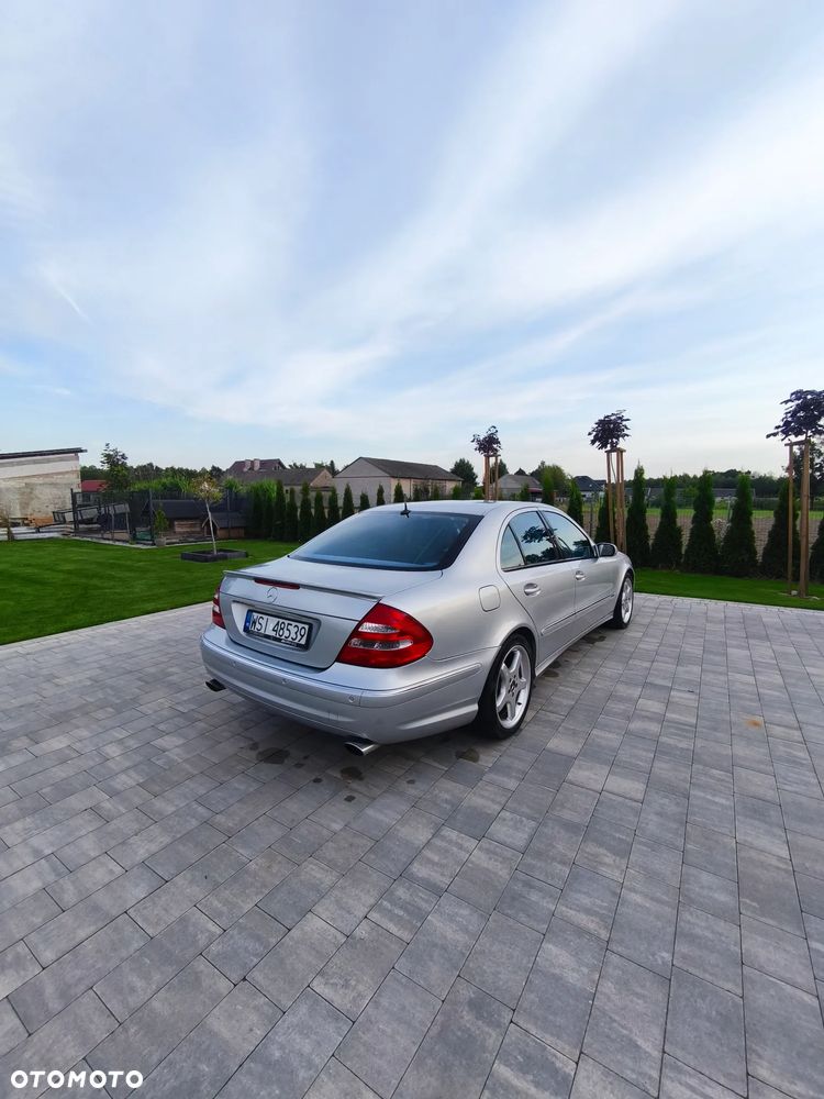Mercedes-Benz Klasa E 500 4-Matic Avantgarde - 3