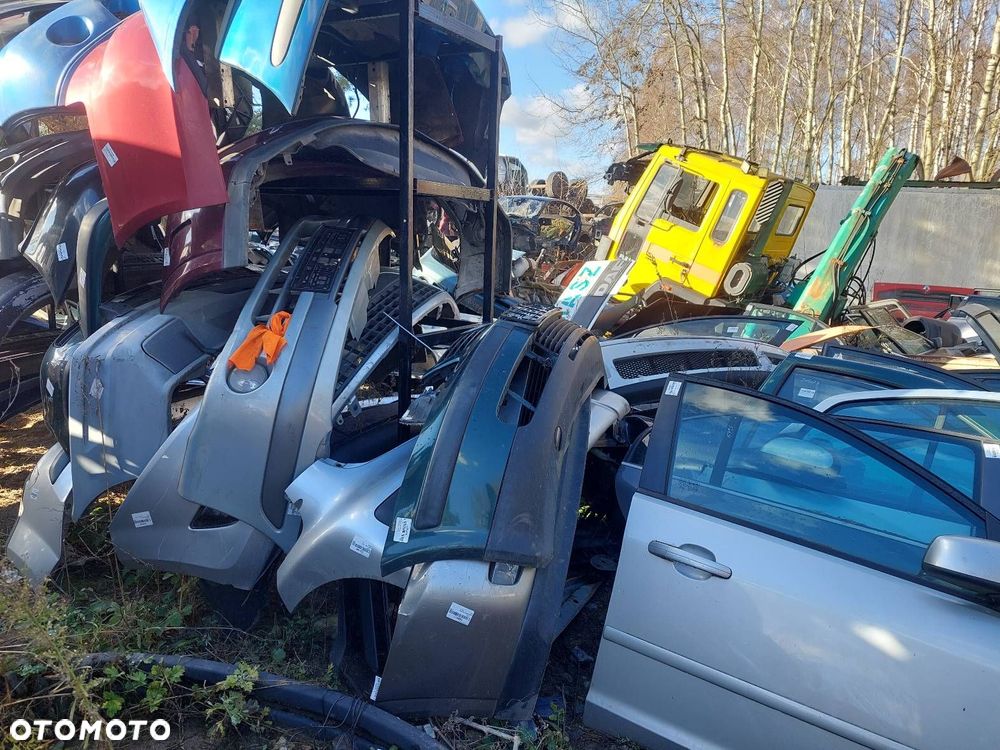 KOMPLETNY PRZÓD MASKA ZDERZAK BŁOTNIKI LAMPY SCENIC I LIFT MV632 - 19