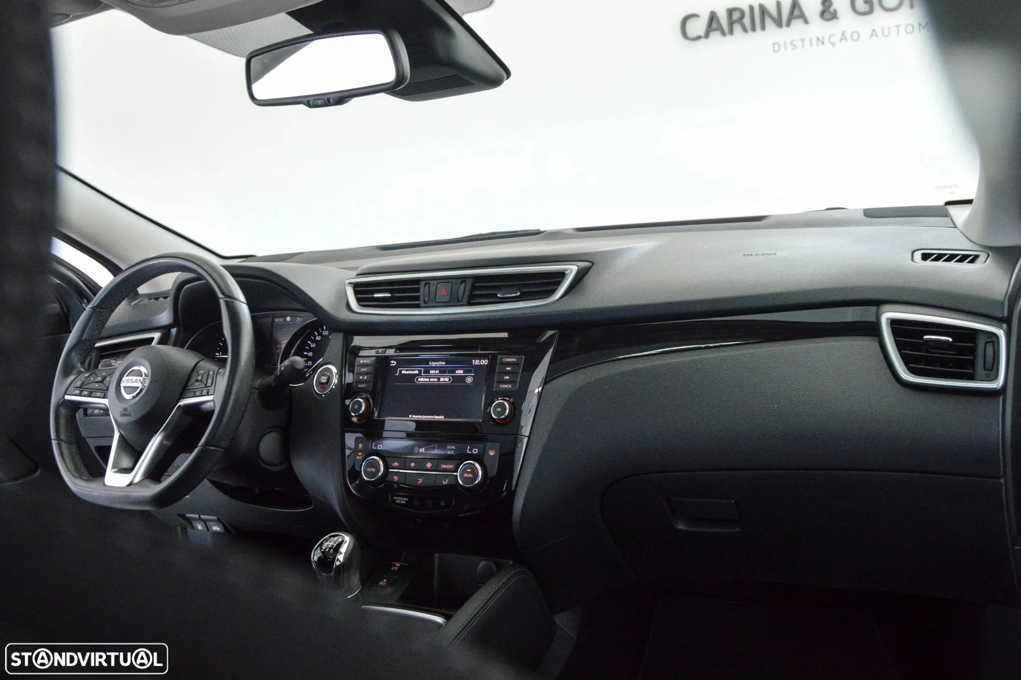 Nissan Qashqai 1.5 dCi N-Connecta J18 - 8