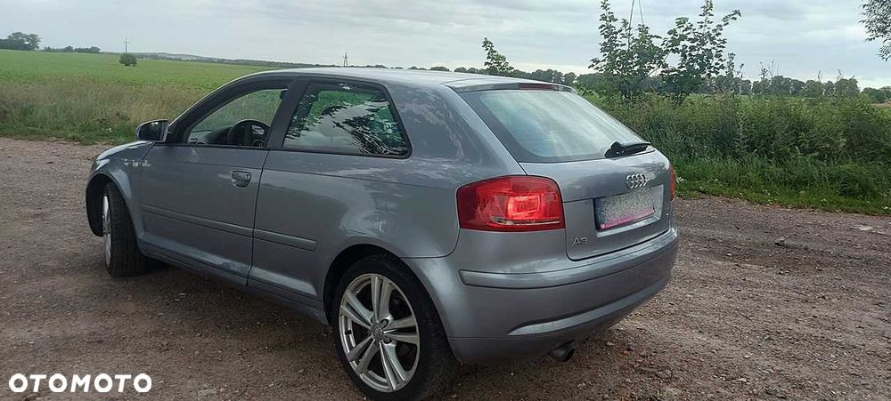 Audi A3 Sportback - 4