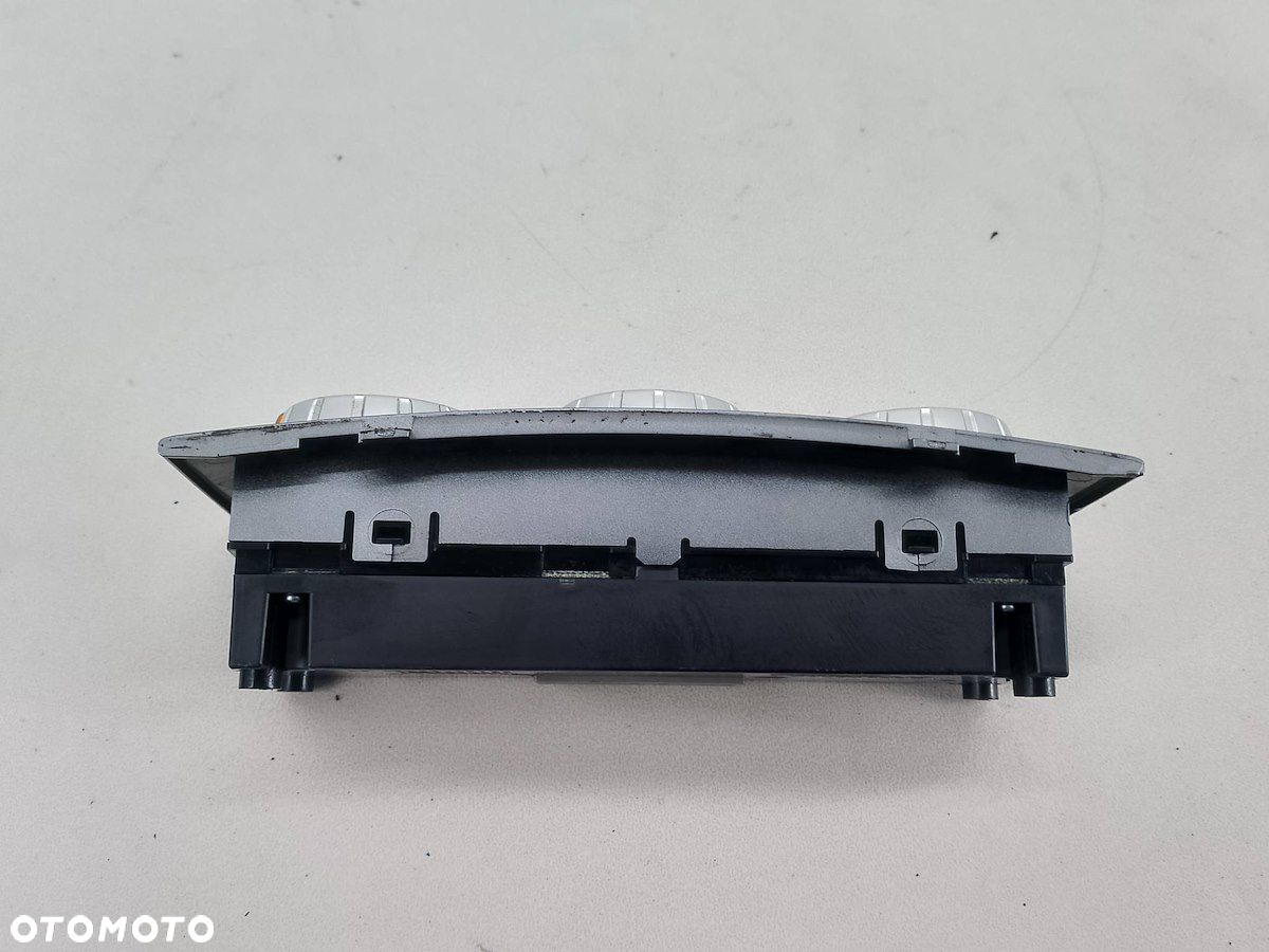 PANEL NAWIEWU SUBARU FORESTER II 72311SA081 - 6