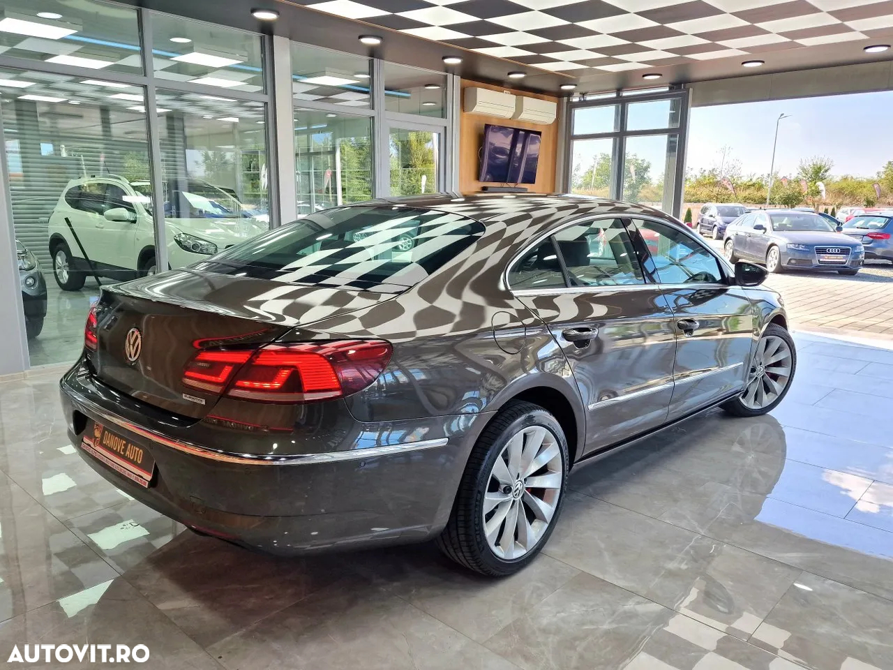 Volkswagen Passat CC 2.0 TDI DSG Blue TDI - 5
