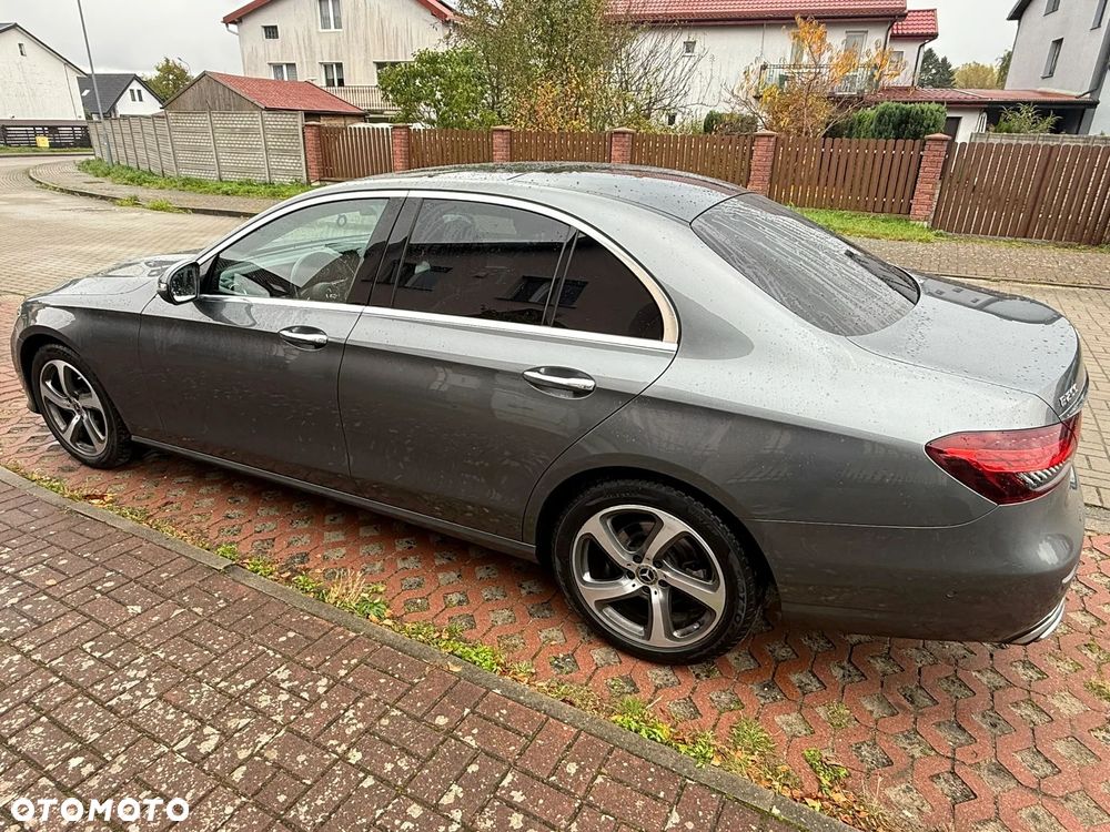 Mercedes-Benz Klasa E 200 4-Matic 9G-TRONIC - 7