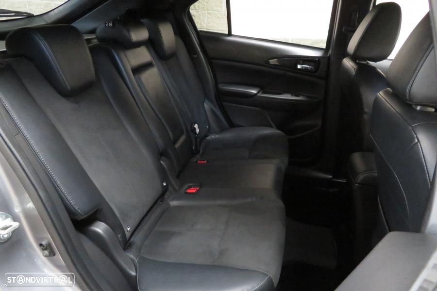 Mitsubishi Eclipse Cross 2.4 PHEV eMotion - 19