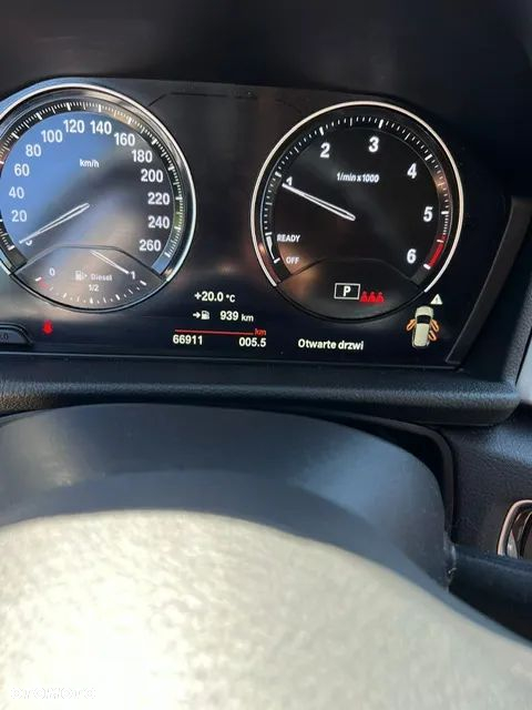 BMW Seria 2 216d Active Tourer - 9