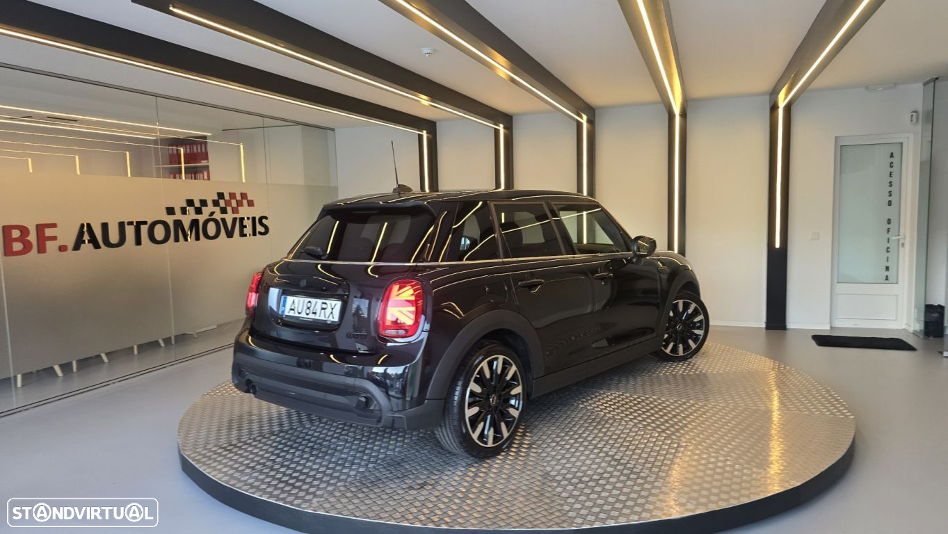 MINI 5 Portas Cooper Sport Edition Auto - 16
