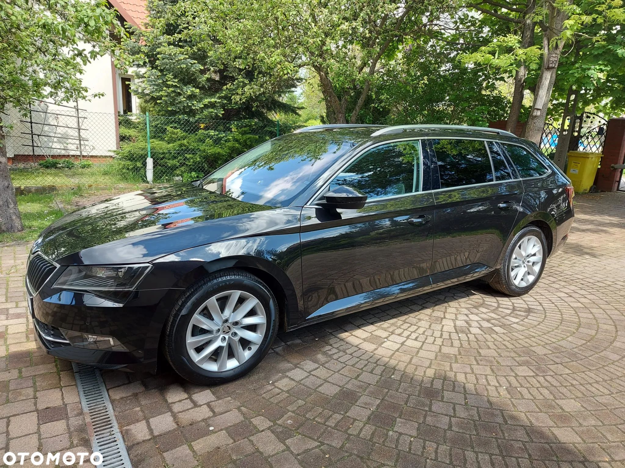 Skoda Superb - 1