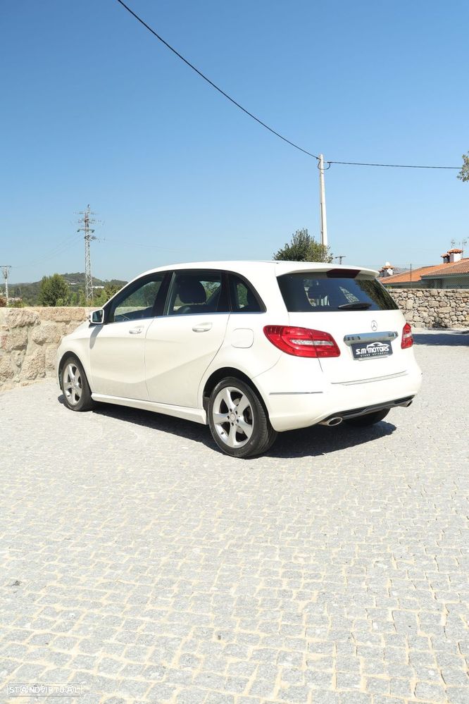 Mercedes-Benz B 200 - 11