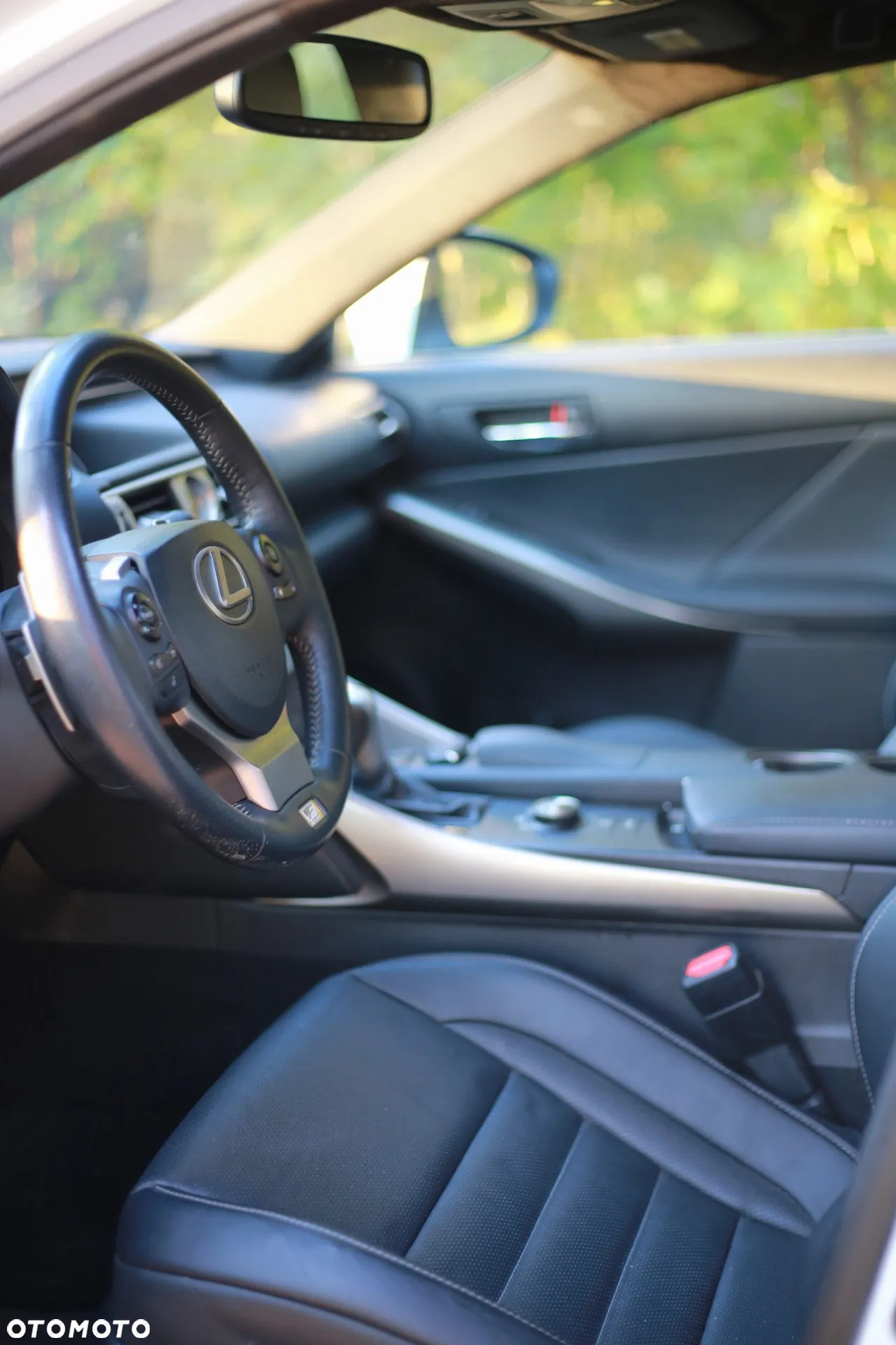 Lexus Inny - 9