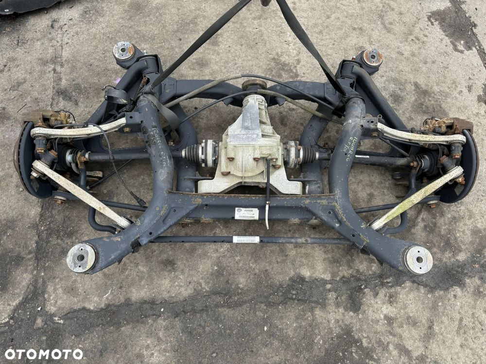 Tylne zawieszenie kompletne VW TOUAREG 7L - 1