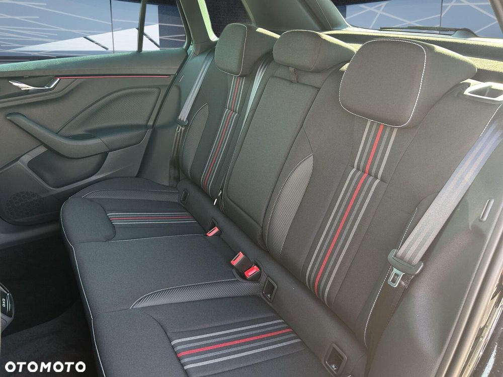 Skoda Kamiq 1.5 TSI Monte Carlo DSG - 8