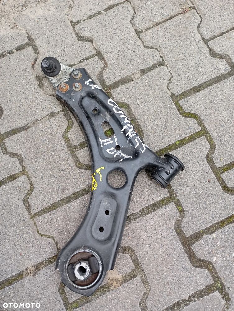 WAHACZ PRZEDNI LEWY JEEP COMPASS II LIFT - 2