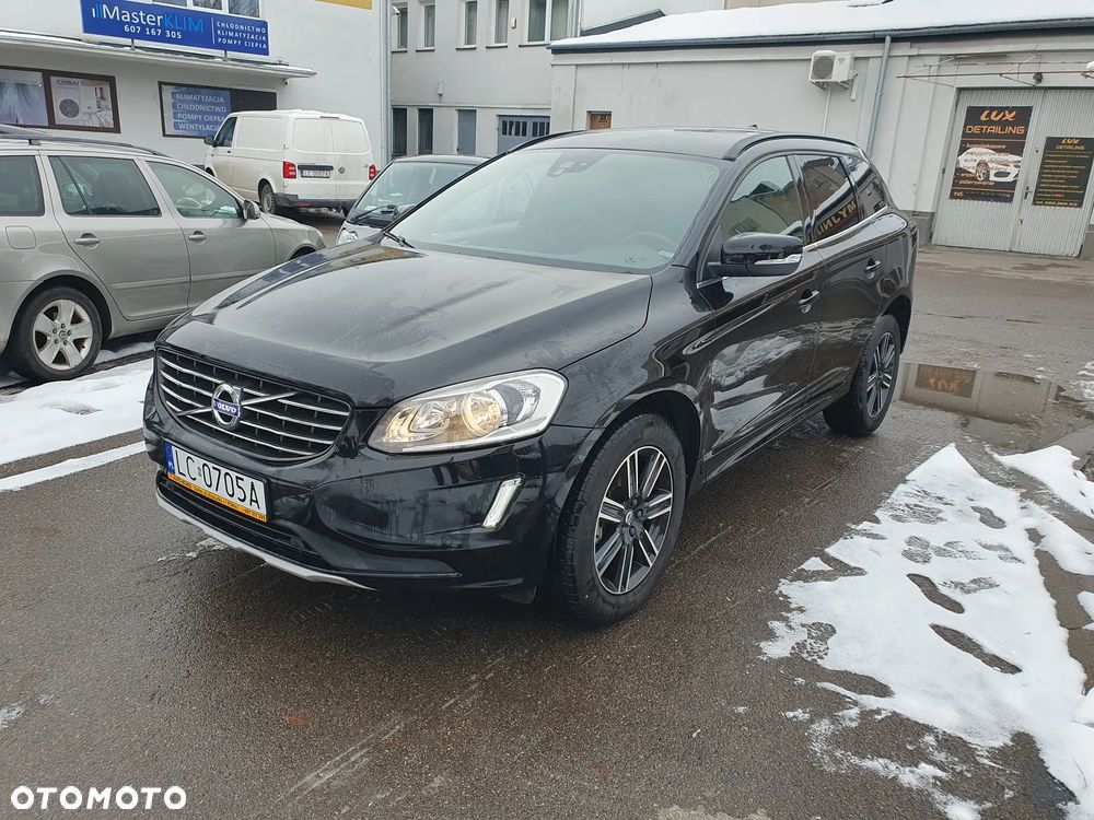 Volvo XC 60 D4 Momentum Pro - 1