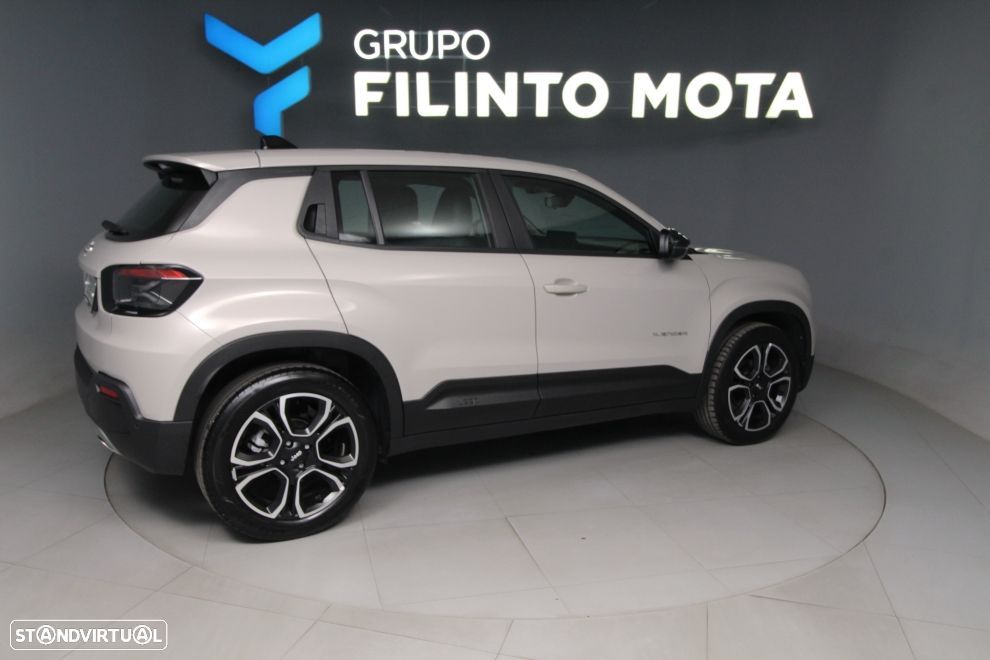 Jeep Avenger 1.2 GSE T3 Altitude - 2