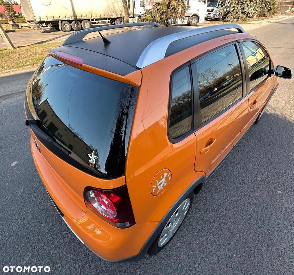 Volkswagen Polo Cross - 11