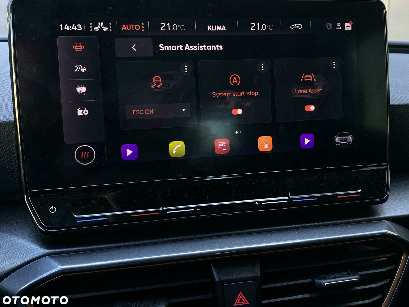 Cupra Leon 1.5 eTSI DSG - 25