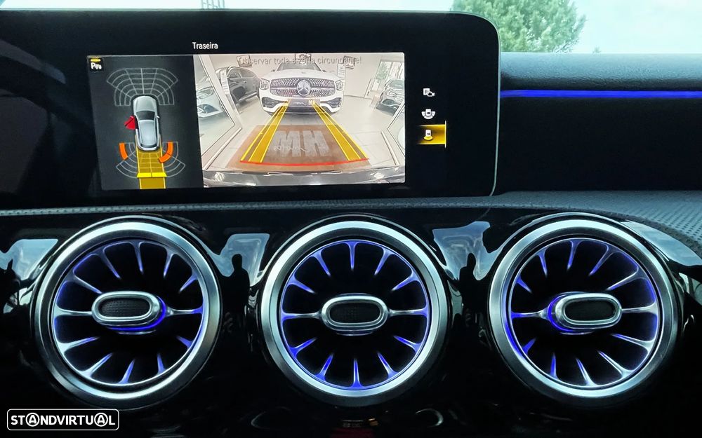 Mercedes-Benz A 200 AMG Line - 15