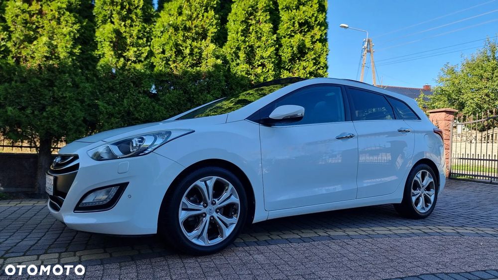 Hyundai i30 1.6 GDI Premium - 25