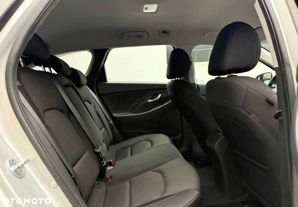 Hyundai i30 - 19
