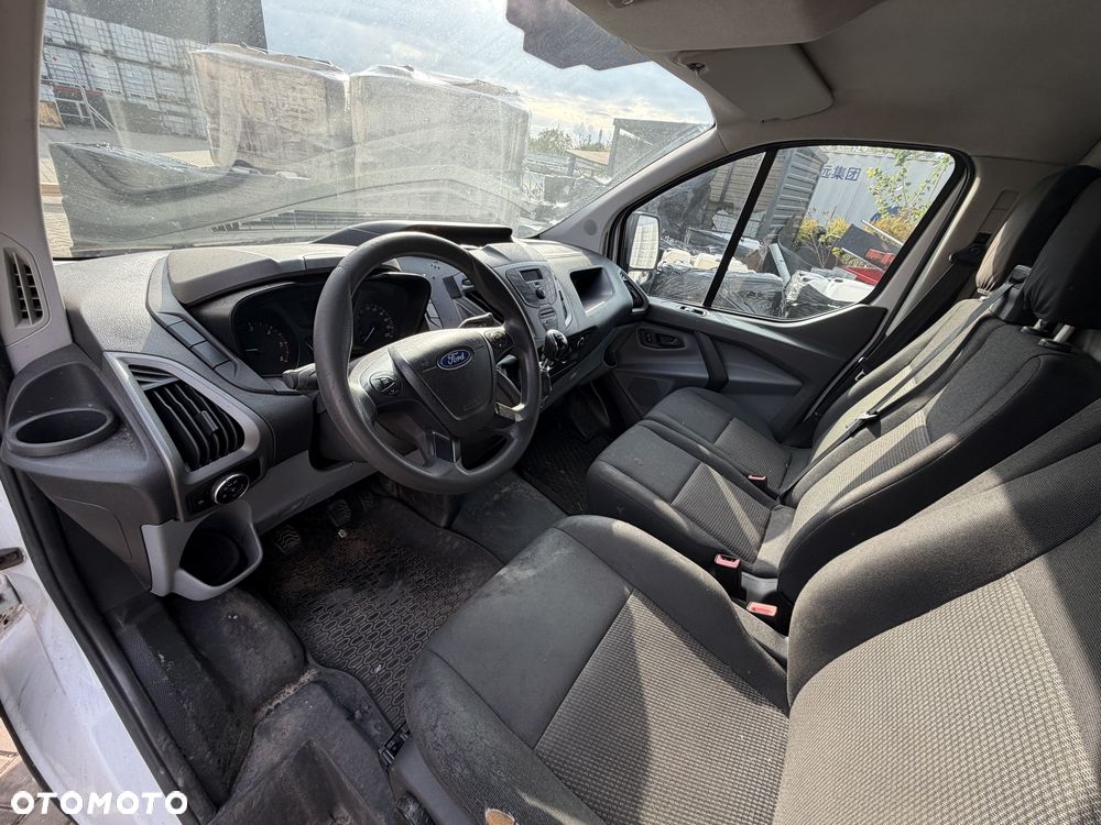 Ford Transit - 10