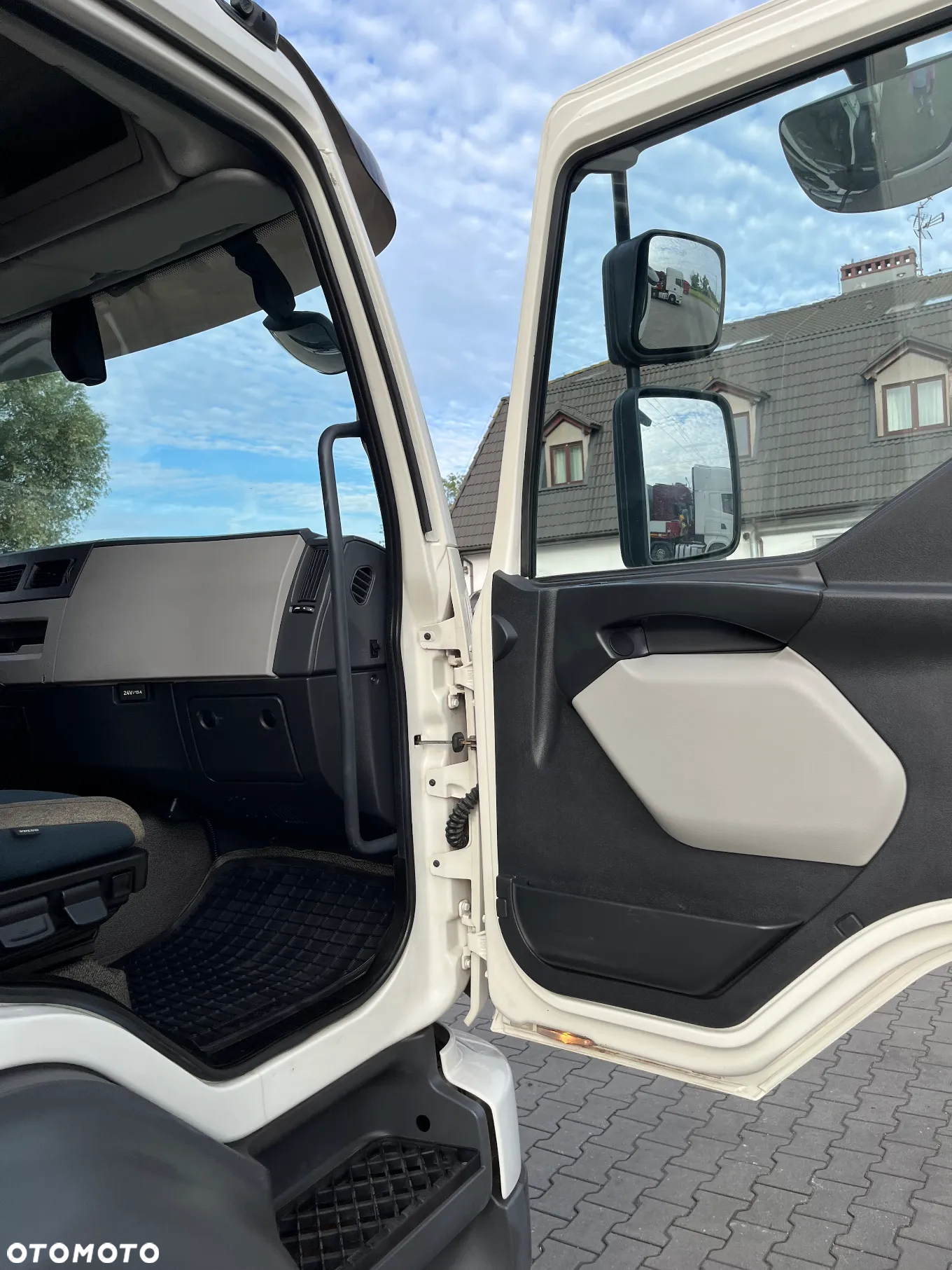 Volvo - 31