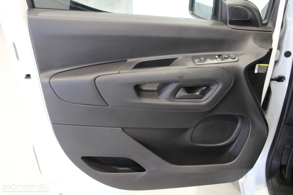 Peugeot Partner 1.5 BlueHDi Premium Longa - 4