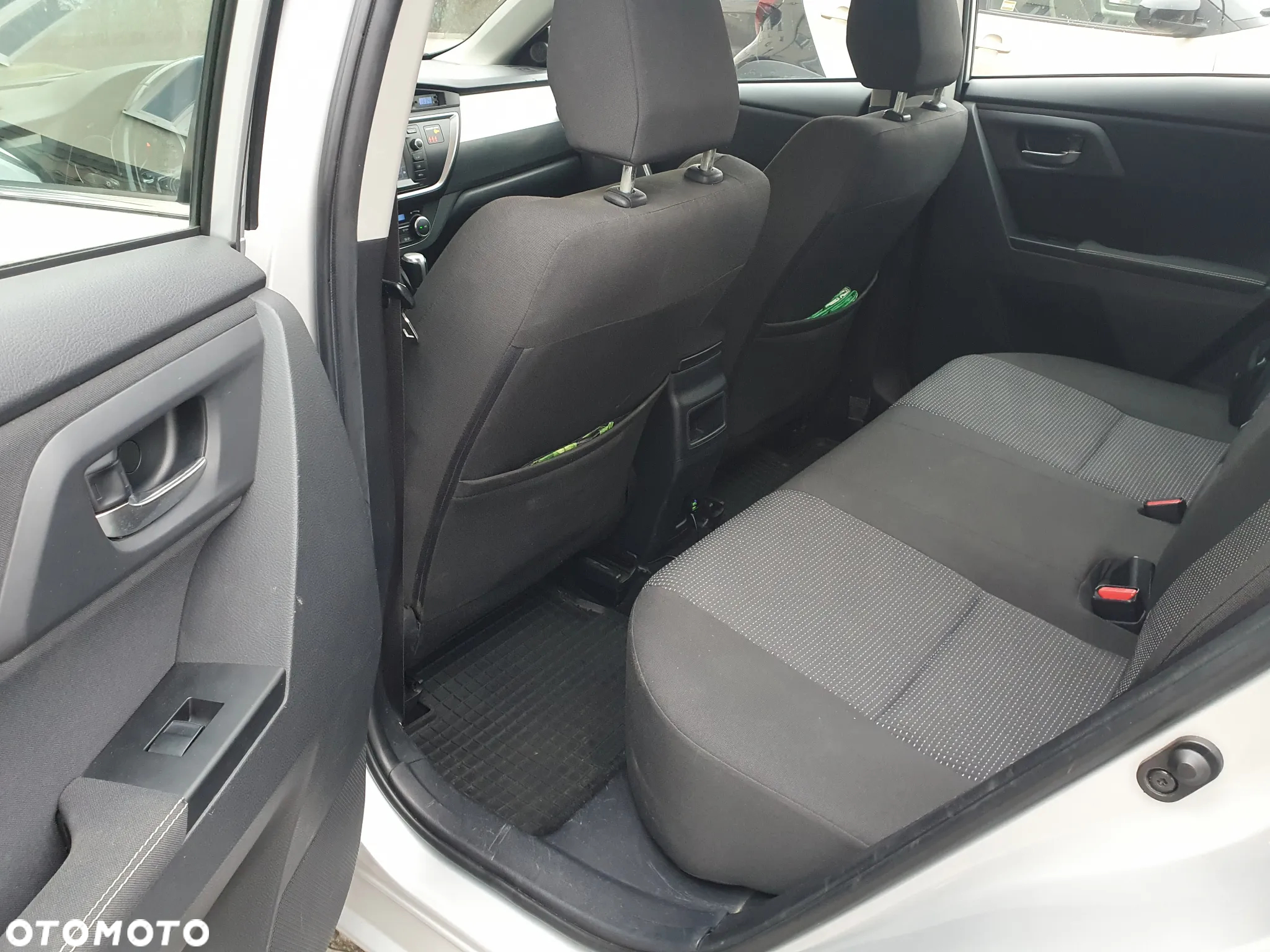 Toyota Auris 1.6 Valvematic Multidrive S Comfort - 9