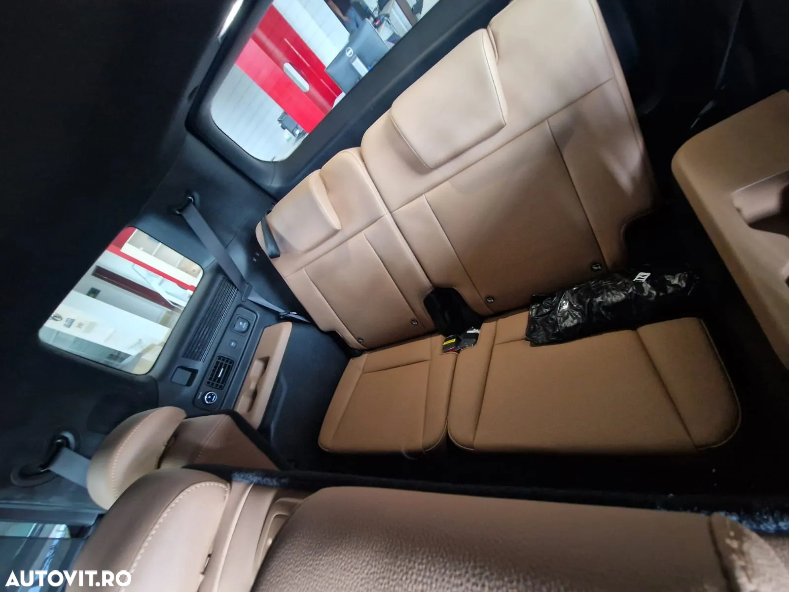 Hyundai Santa Fe 1.6 l 252 CP 4WD 6AT 7 locuri PHEV Luxury - 11