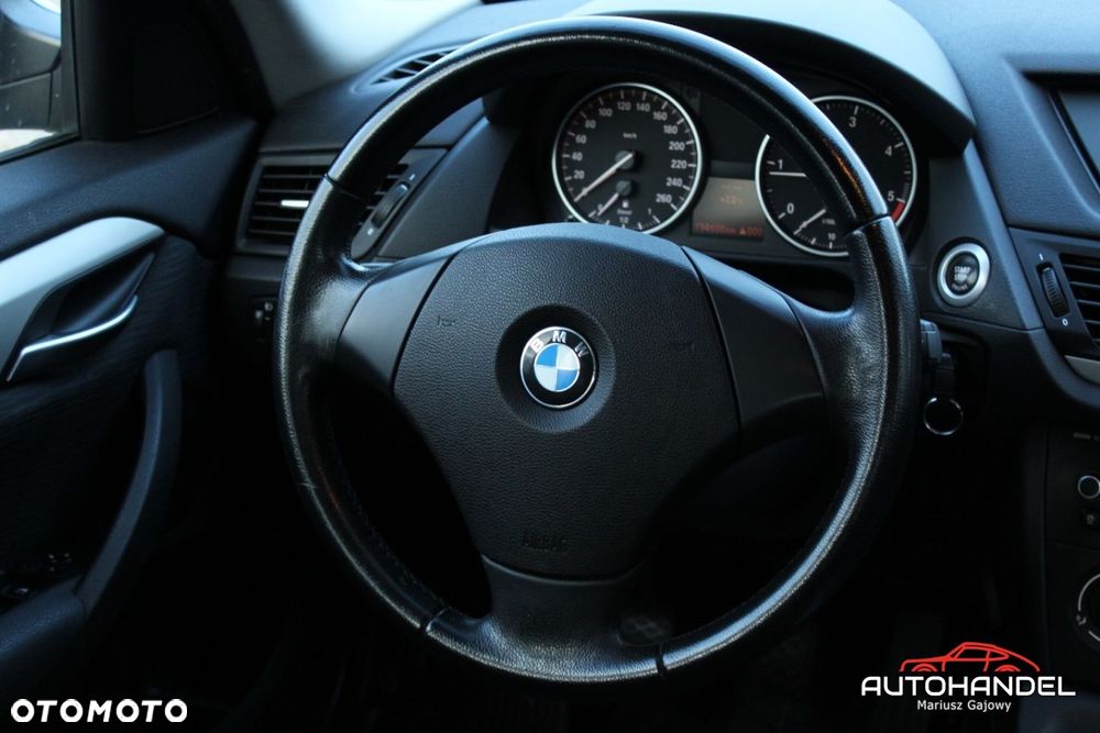 BMW X1 - 12