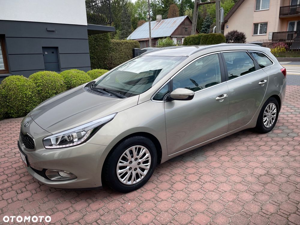 Kia Ceed - 6