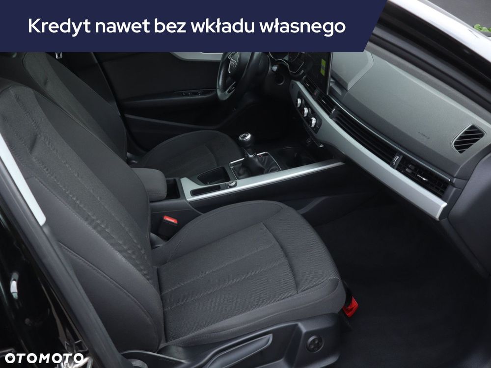 Audi A4 Limousine - 11