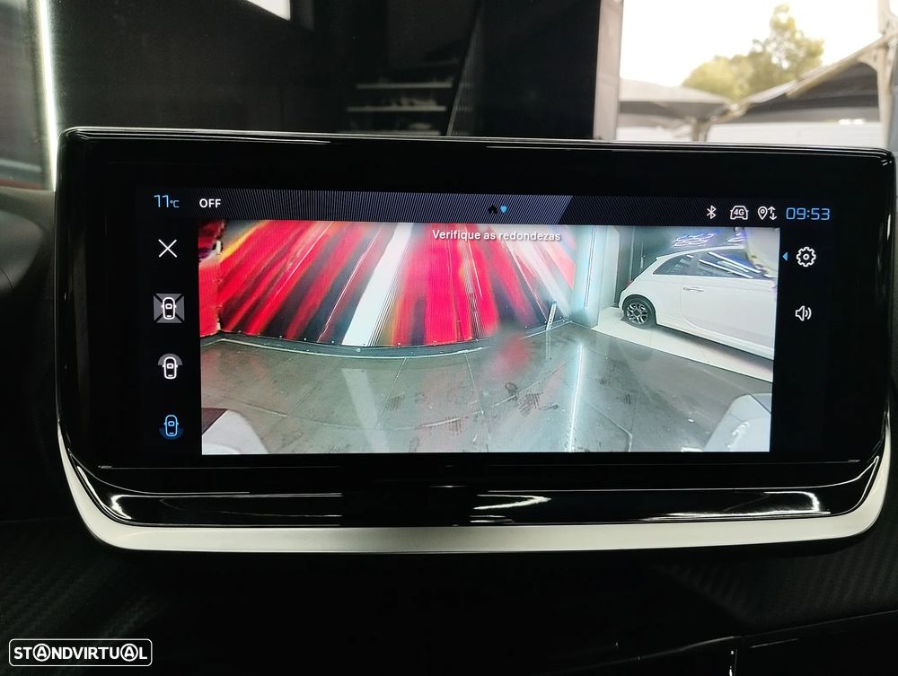 Peugeot 2008 1.2 PureTech Allure - 28