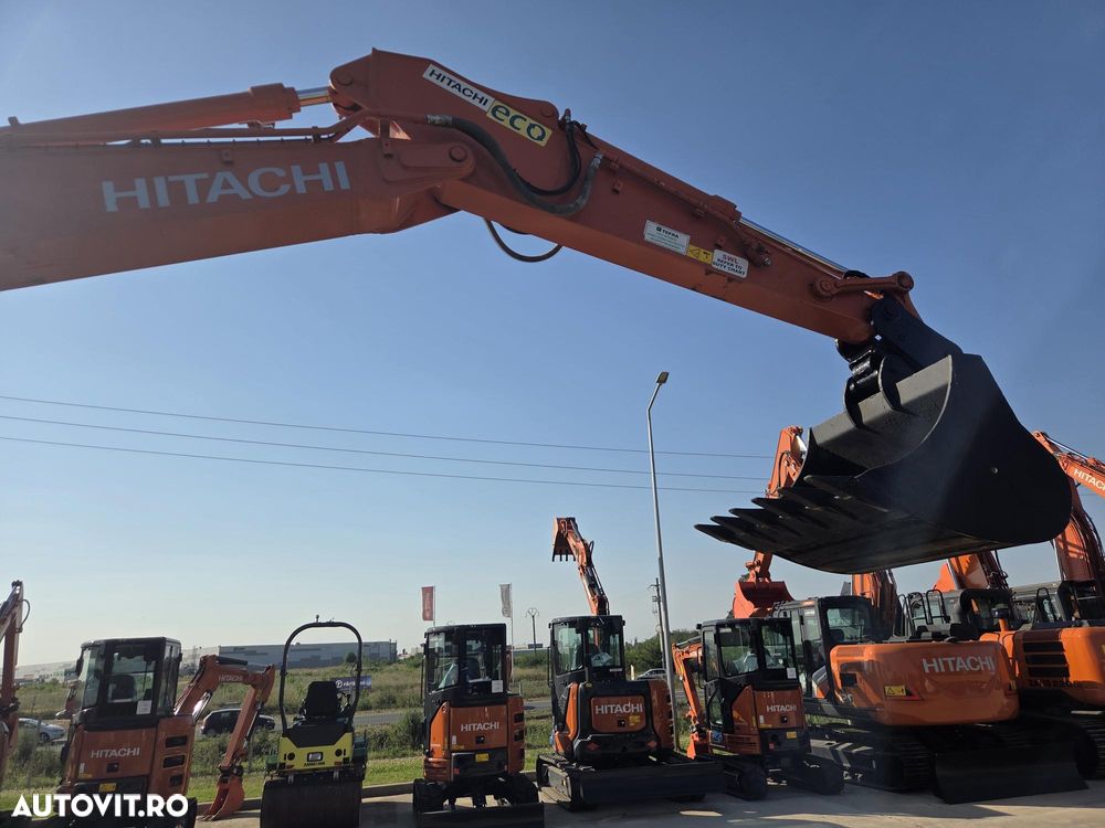 Hitachi ZX210LC-6, 2021, 2.676h, 23,1 tone, CUPLA RAPIDA HIDRAULICA, cupa 1,3mc, 3 pompe hidr, inst picon, camera spate si laterale, antifurt, latime 2,99m, ad sapare 7m, cons mediu 12l/h, lant 90% ok, posibil leasing-STARE CA NOU-PROMOTIE 99.750 Eur+Tva - 16